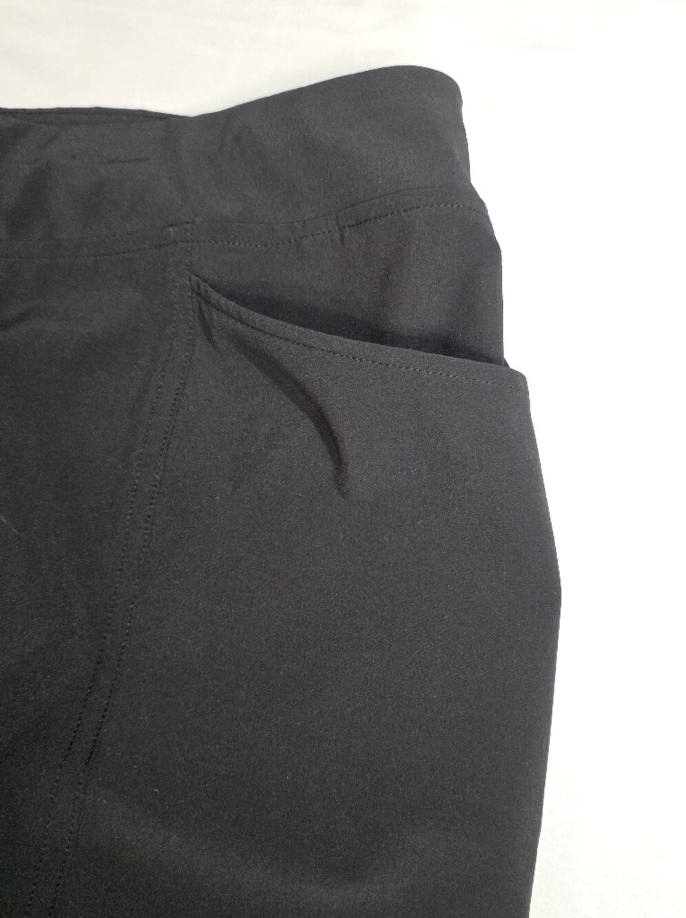 Chico's Womens Size 12 (Chico's 2) Neema Zip Pocket Crop Ankle Pants - Picture 10 of 13